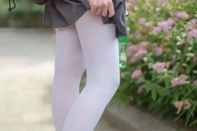 米兰体育APP-萨默·麦金托什展现新生代自由泳实力，麦金托什游泳