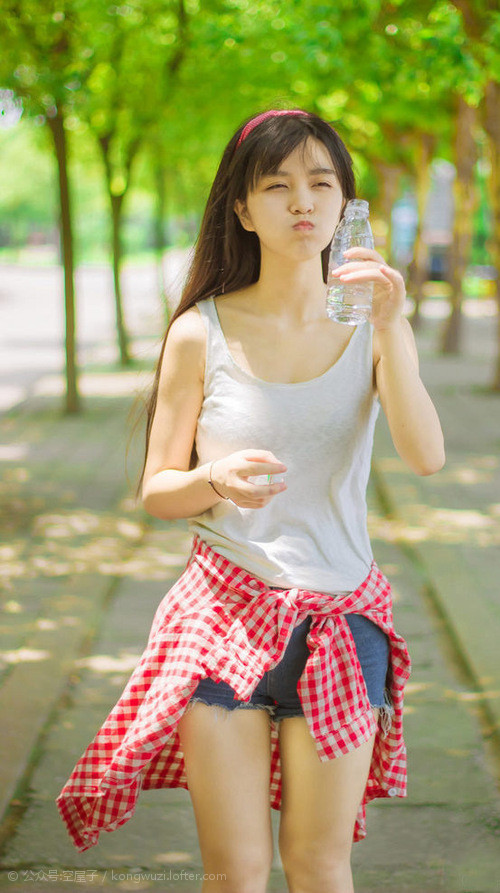 意甲联赛尤文豪取八连胜，意甲冠军尤文